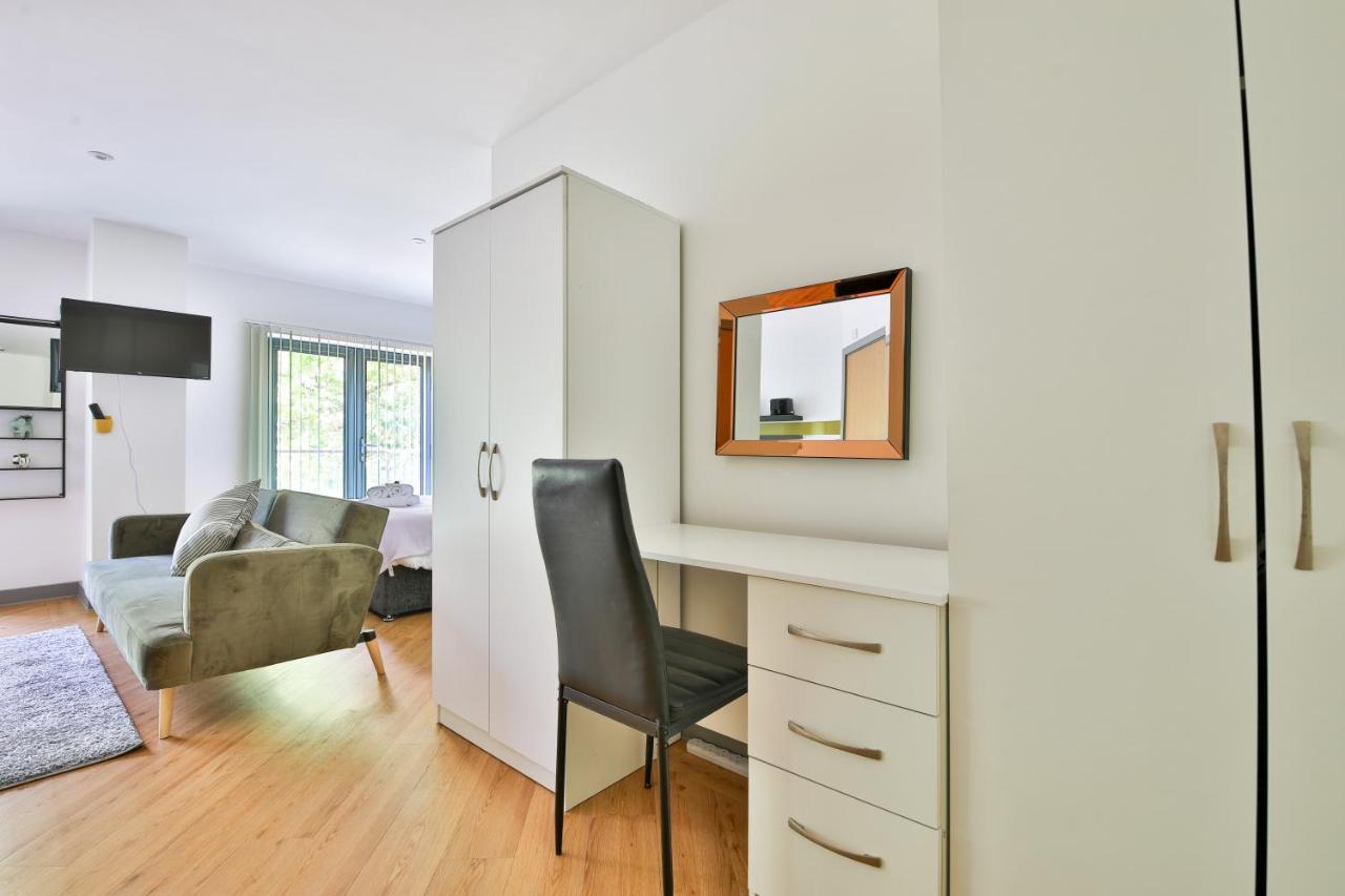 Princess Lofts City Centre Studios With Nespresso Coffee Machines & New Fast Wifi By Stayright Swansea Eksteriør billede