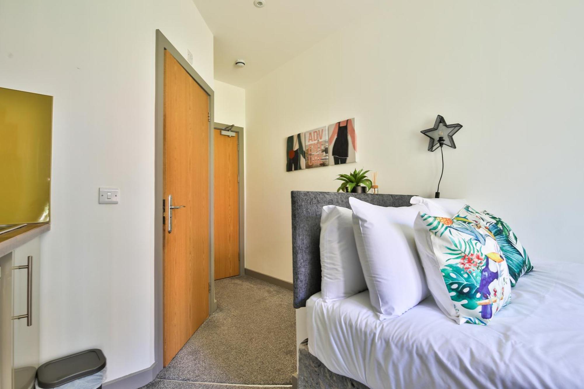 Princess Lofts City Centre Studios With Nespresso Coffee Machines & New Fast Wifi By Stayright Swansea Eksteriør billede
