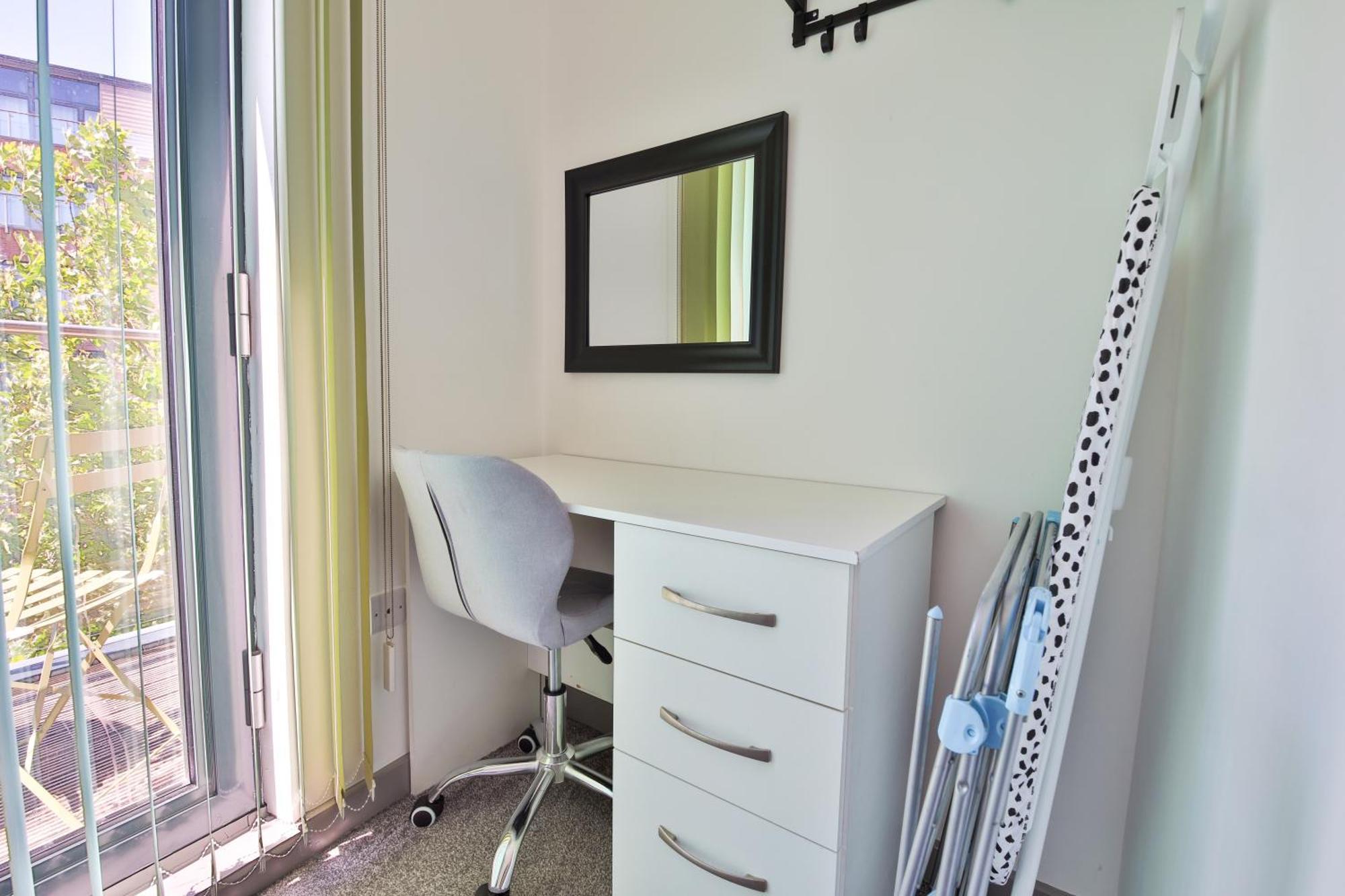 Princess Lofts City Centre Studios With Nespresso Coffee Machines & New Fast Wifi By Stayright Swansea Eksteriør billede