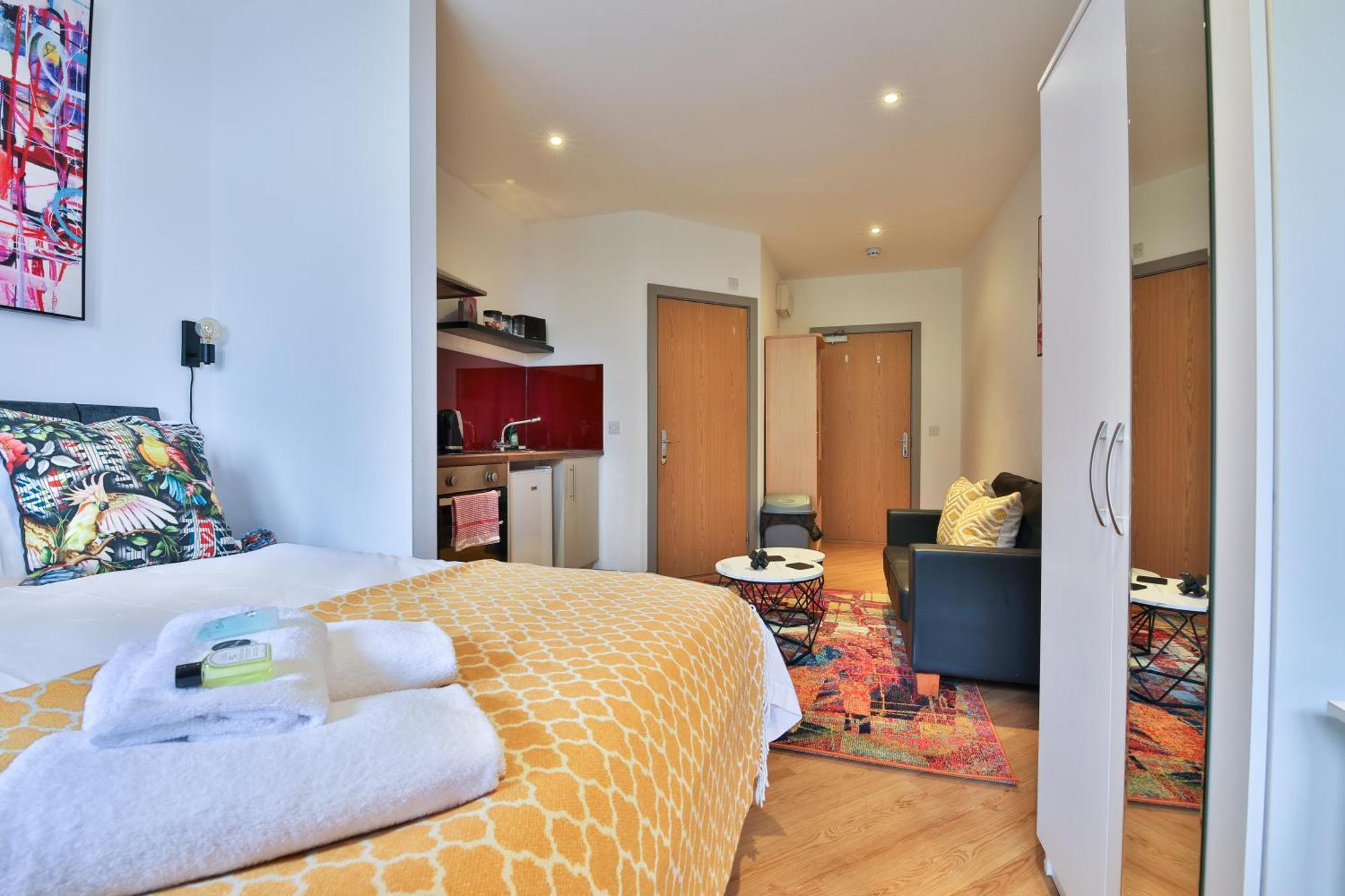 Princess Lofts City Centre Studios With Nespresso Coffee Machines & New Fast Wifi By Stayright Swansea Eksteriør billede