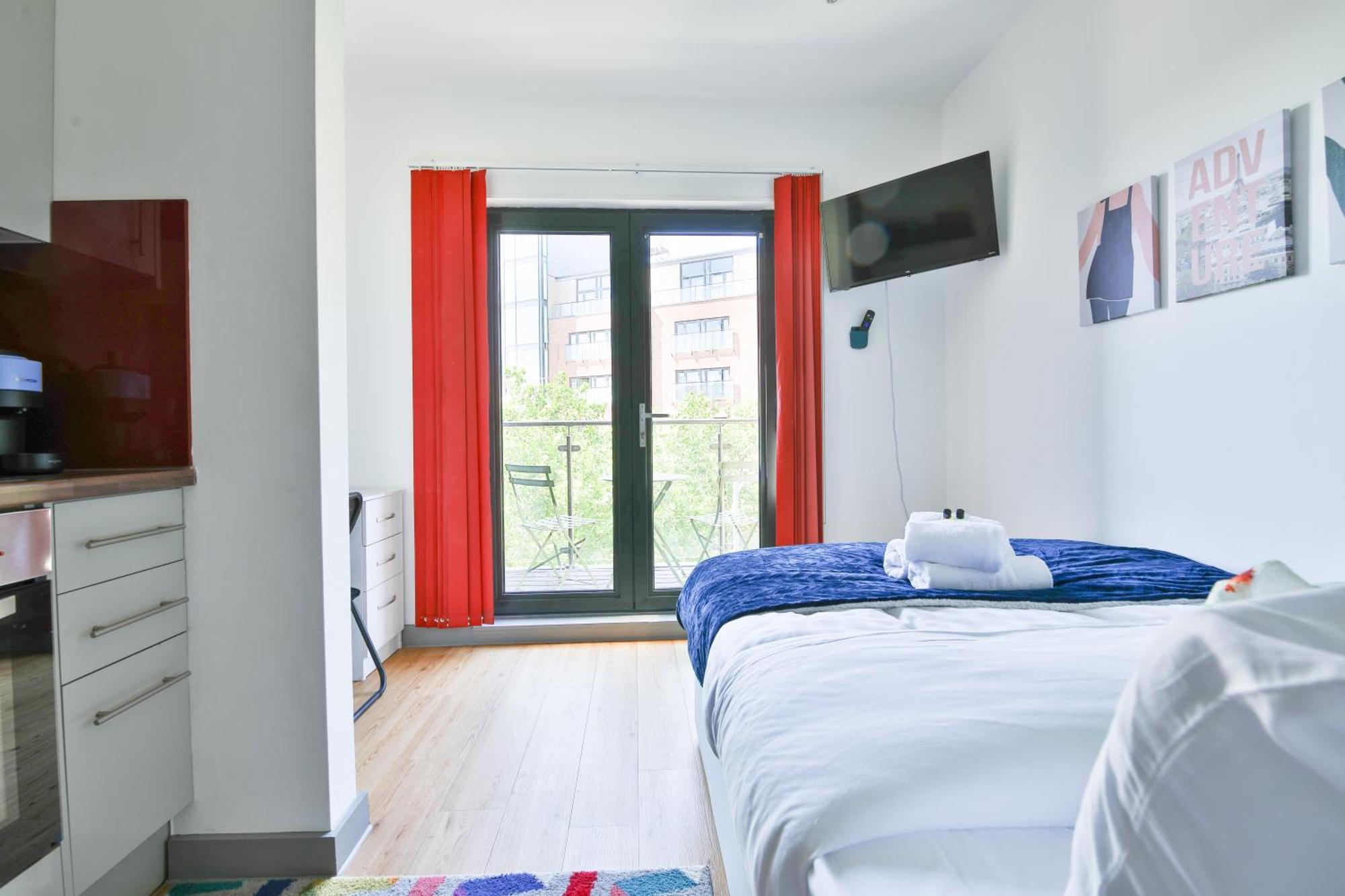 Princess Lofts City Centre Studios With Nespresso Coffee Machines & New Fast Wifi By Stayright Swansea Eksteriør billede